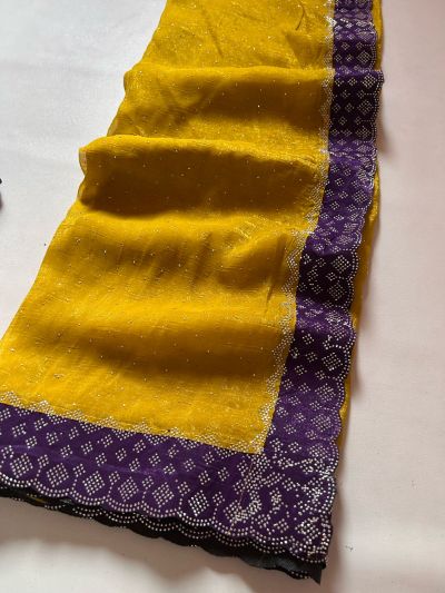 Crunchy Crush Shilk Embroidery Saree